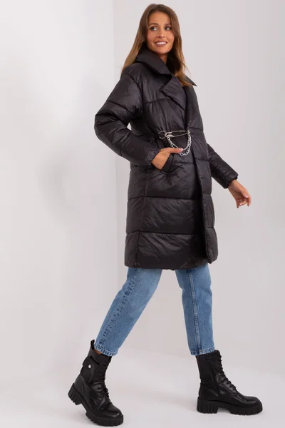 Černá péřová bunda s prošíváním - Elegantní zimní kousek