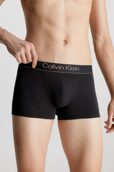 Černé luxusní boxerky Calvin Klein UB1 pro muže