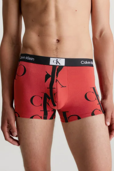 Klasické Calvin Klein boxerky GNP červené s potiskem pro muže