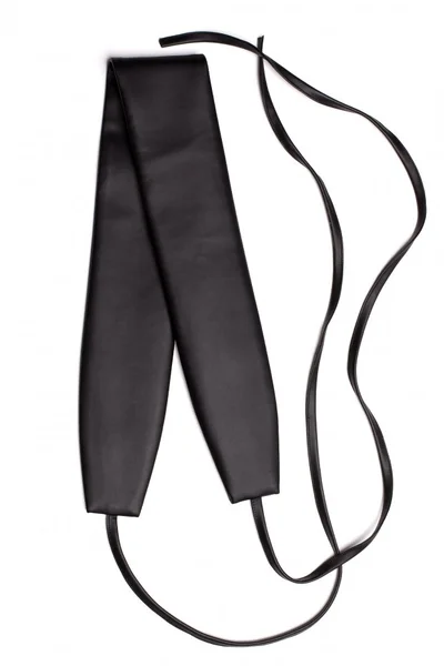 993 Opasek z umělé kůže s kravatou - černý Moe