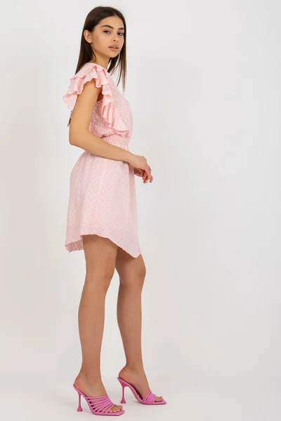Růžové dámské šaty FPrice s elegantním střihem