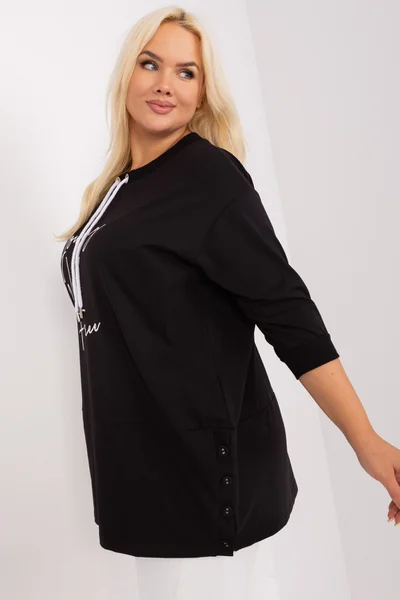 Černá plus size dámská halenka s nápisem - FPrice Trendy