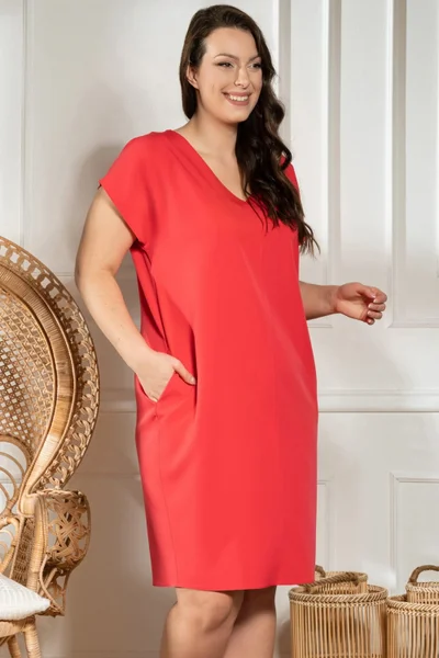 Šaty Kajetana - Elegantní Trubkové Šaty pro Plus Size