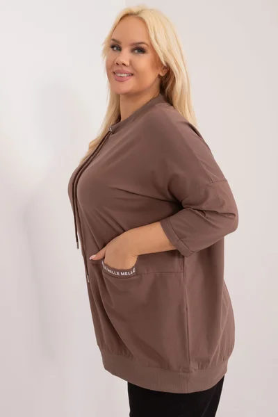 Hnědá dámská bavlněná halenka plus size Fashionhunters