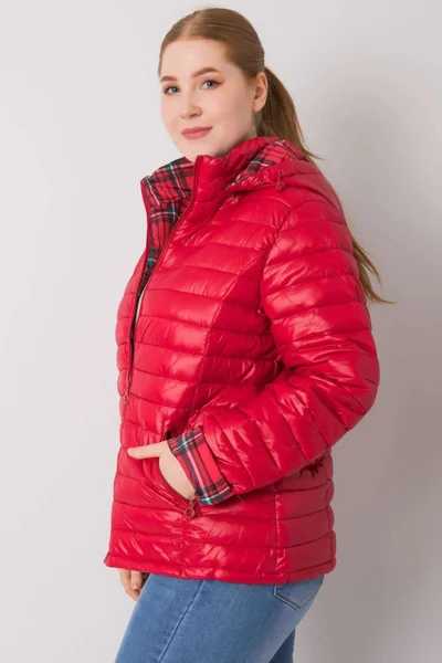 Červená zateplená bunda pro ženy s odnímatelnou kapucí - NM