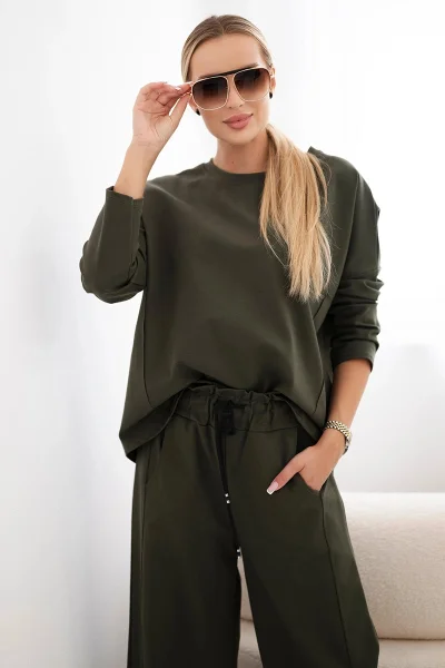 Zimní souprava khaki: mikina a široké kalhoty K-Fashion