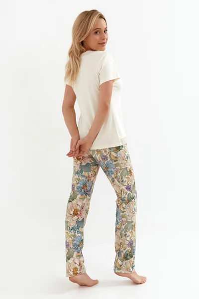 Vanilkové pyžamo pro ženy s krajkou a květinovým potiskem