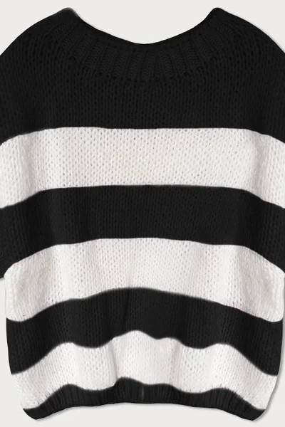 Černý pruhovaný svetr s lodičkovým výstřihem MADE IN ITALY