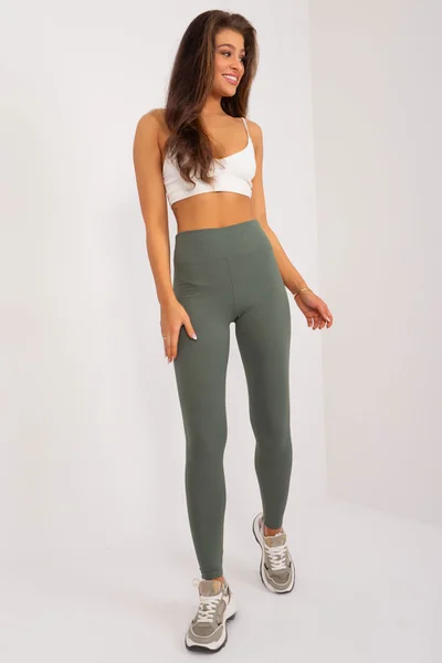 Dámské khaki sportovní legíny Basic od Fashionhunters