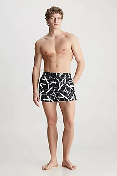 Plavky Calvin Klein Jaro 2024 - Tkaný SHORT DRAWSTRING-PRINT