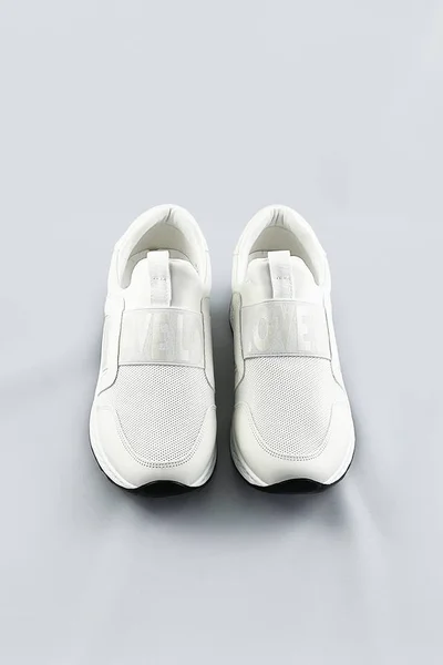 Bílé dámské boty slip-on V81X COLIRES