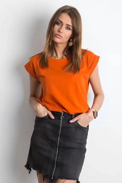 Oranžové dámské tričko - Fashionhunters Basic