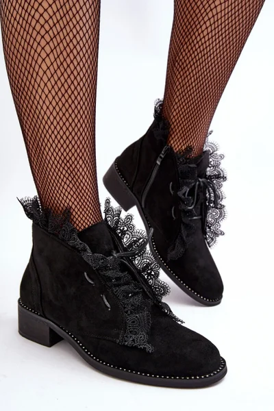 Kotníkové dámské boty s kotníkovým svrškem a zipem