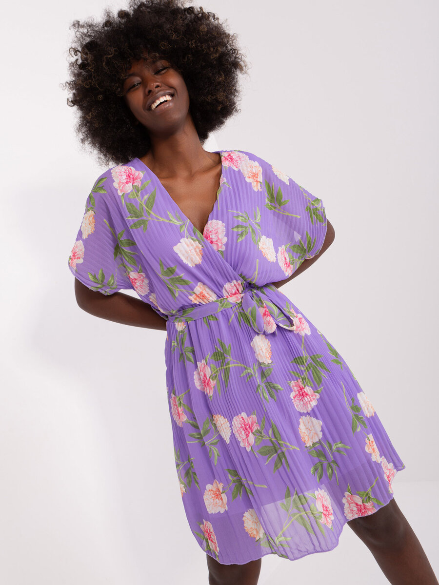 Květinové fialové šaty s páskem - Letní elegance, jedna velikost i523_2016103443345