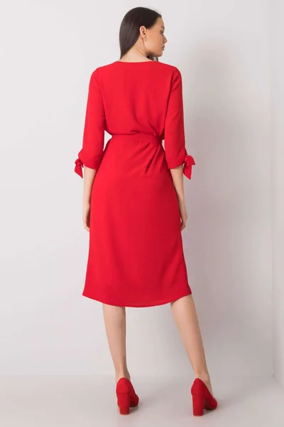 Dámské červené elegantní šaty s opaskem FPrice