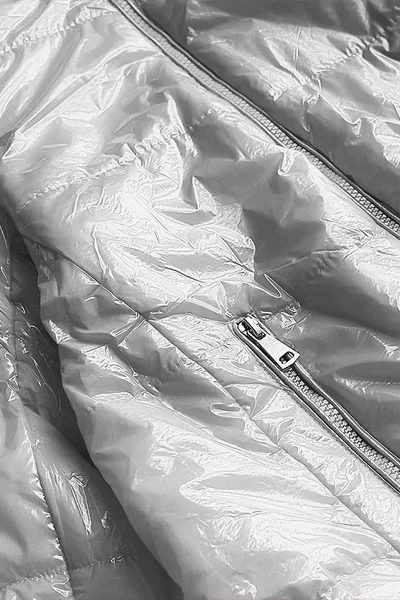 Krátká stříbrná prošívaná bunda pro ženy se stojáčkem 5ZR12G S'WEST