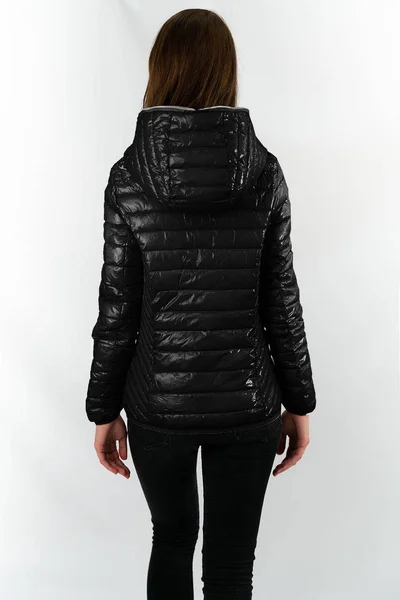 Černá prošívaná bunda pro ženy s kapucí DS9B S'WEST