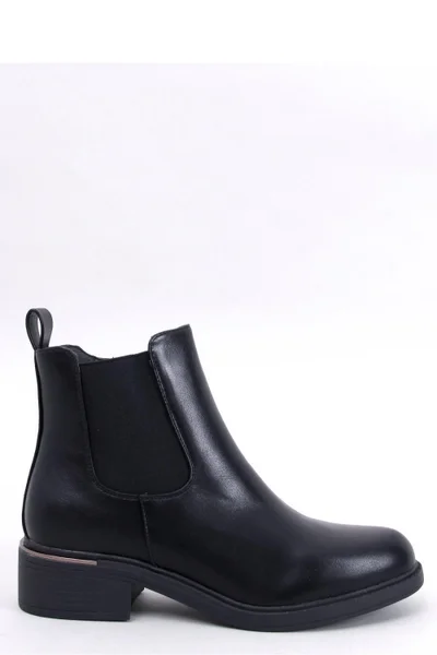 Černé dýhové pantofle Inello Comfort