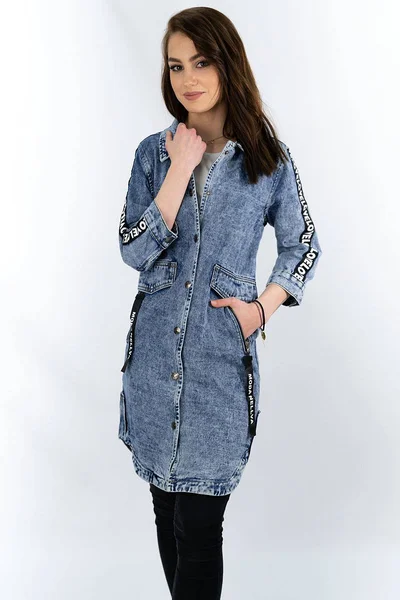 Světle modrá volná dámská džínová bundapřehoz přes oblečení A1WN1 Re-Dress