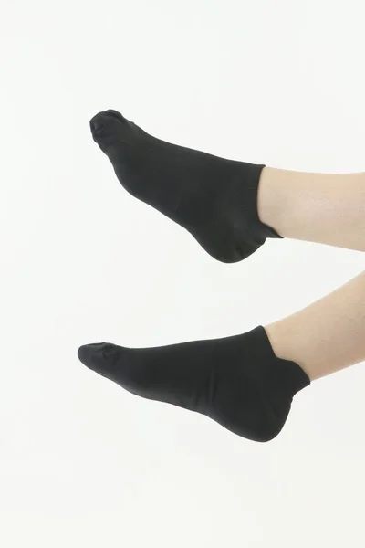 Sportovní černé kotníkové ponožky - Vzdušné Moraj