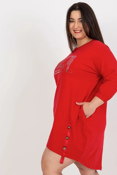 Červené plus size teplákové šaty s nápisem - Velikost 7505