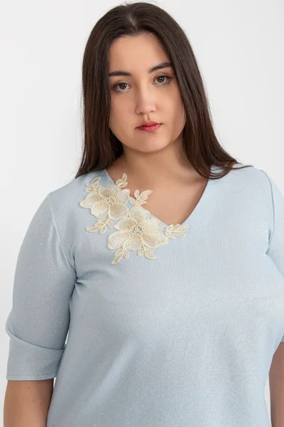 Modrá plus size elegantní dámská halenka pro práci a večer - LK BZ 506692