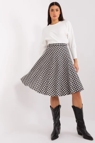 Černobílá pletená sukně s vlnou FPrice