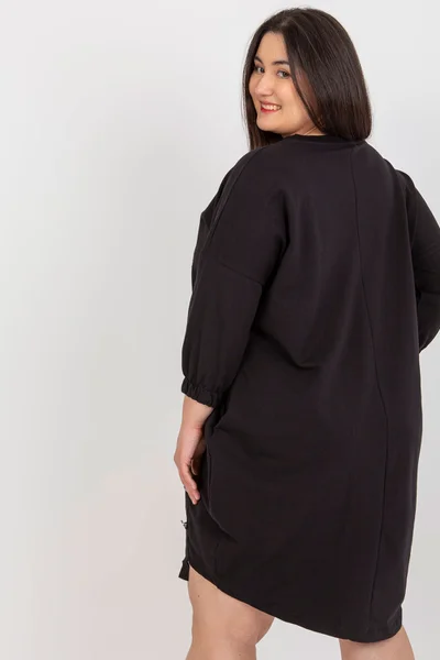 Černé plus size šaty s kamínkovou aplikací