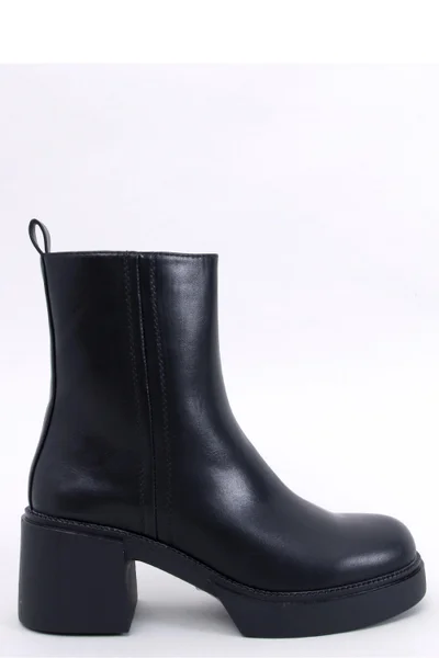 Černé dámské boty na podpatku Inello - Klasický model s pohodlným zipem