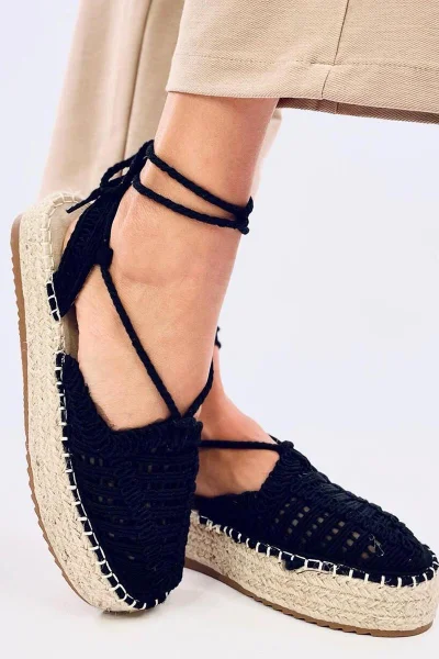 Espadrilky Inello s vázáním a pleteným vzorem