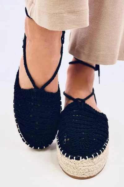 Espadrilky Inello s vázáním a pleteným vzorem