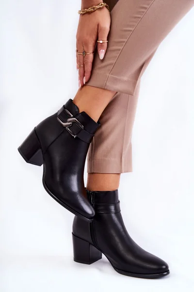 Kožené dámské boty s nízkým podpatkem - Elegantní pohodlí