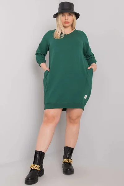 Dámské tmavě zelené plus size šaty s kapsami FPrice