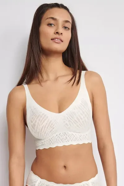 Podprsenka ZERO Feel Bliss Bralette - Triumph bez švů