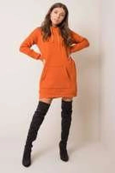 RUE PARIS Tmavě oranžové šaty s kapucí FPrice