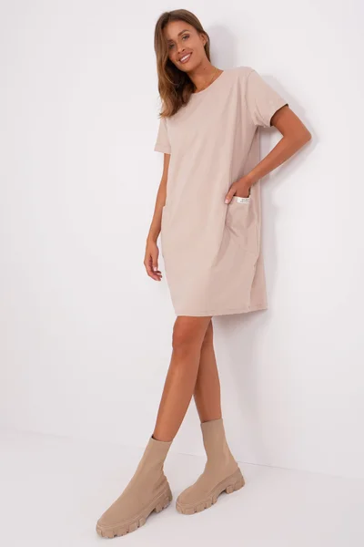 Beige mikinové šaty s krátkým rukávem - Letní ležérní styl