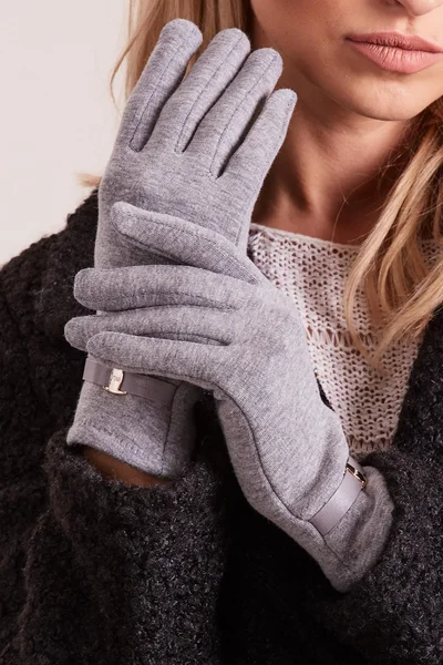 Klasické rukavice v šedé barvě FPrice