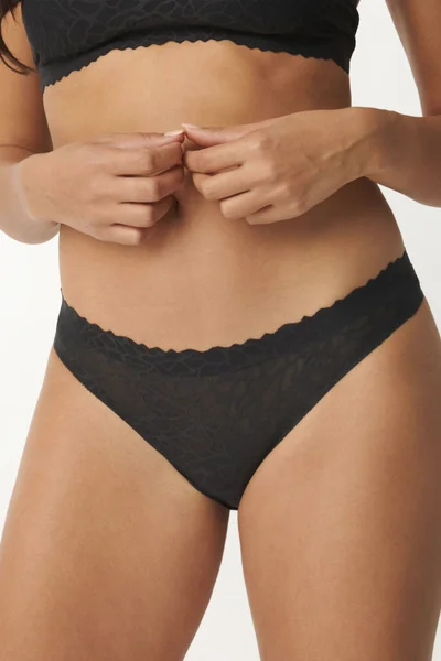 Bezševé krajkové brazilky Zero Feel Lace BLACK Sloggi