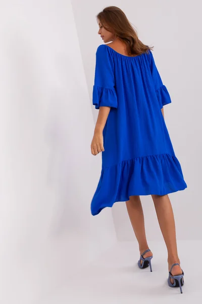 Kobaltové šaty s volánem a 3/4 rukávy - Elegantní modrá