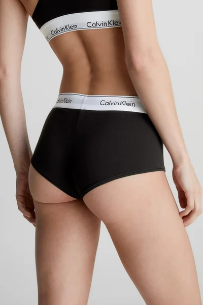 Sportovní černé dámské šortky Calvin Klein