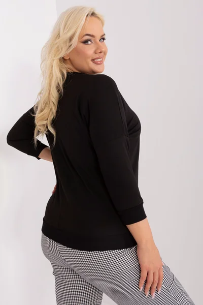 Černá plus size halenka s rukávem - Fashionhunters