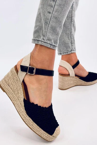 Dámské espadrilky na klínku Inello s romantickým designem