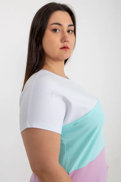 Bílá a mátová dámská halenka plus size s pruhy Fashionhunters