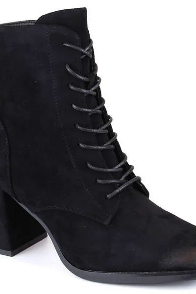 Černé semišové dámské boty Potocki s šněrováním a zipem