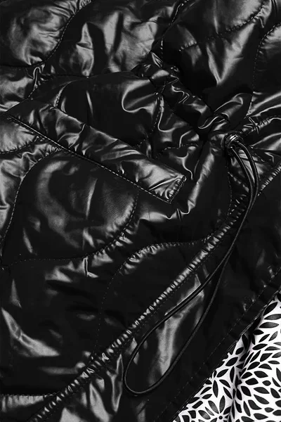 Černá bunda pro ženy s ozdobnou podšívkou 164 BH FOREVER