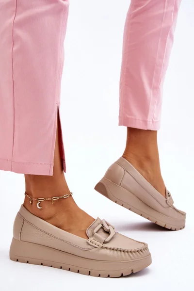 Mokasíny z Přírodní Kůže s Ozdobou na Klínu Step in style