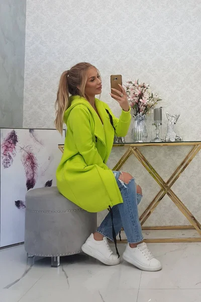 Dámská pistáciová zimní bunda s kapucí K-Fashion