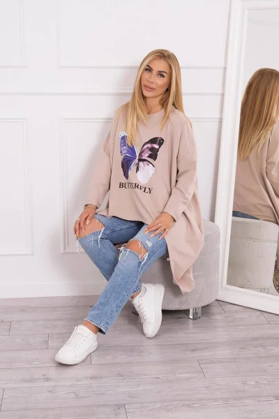 Oversize dámská béžová halenka s motýlím potiskem K-Fashion