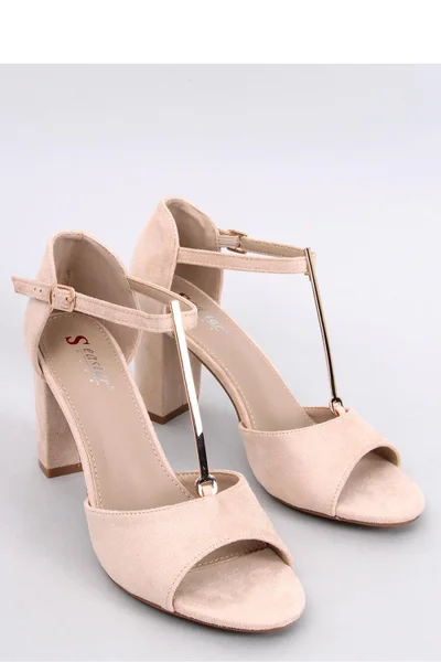 Zlaté elegantní sandály Inello