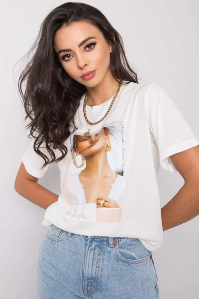 Klasické bílé tričko s potiskem pro ženy